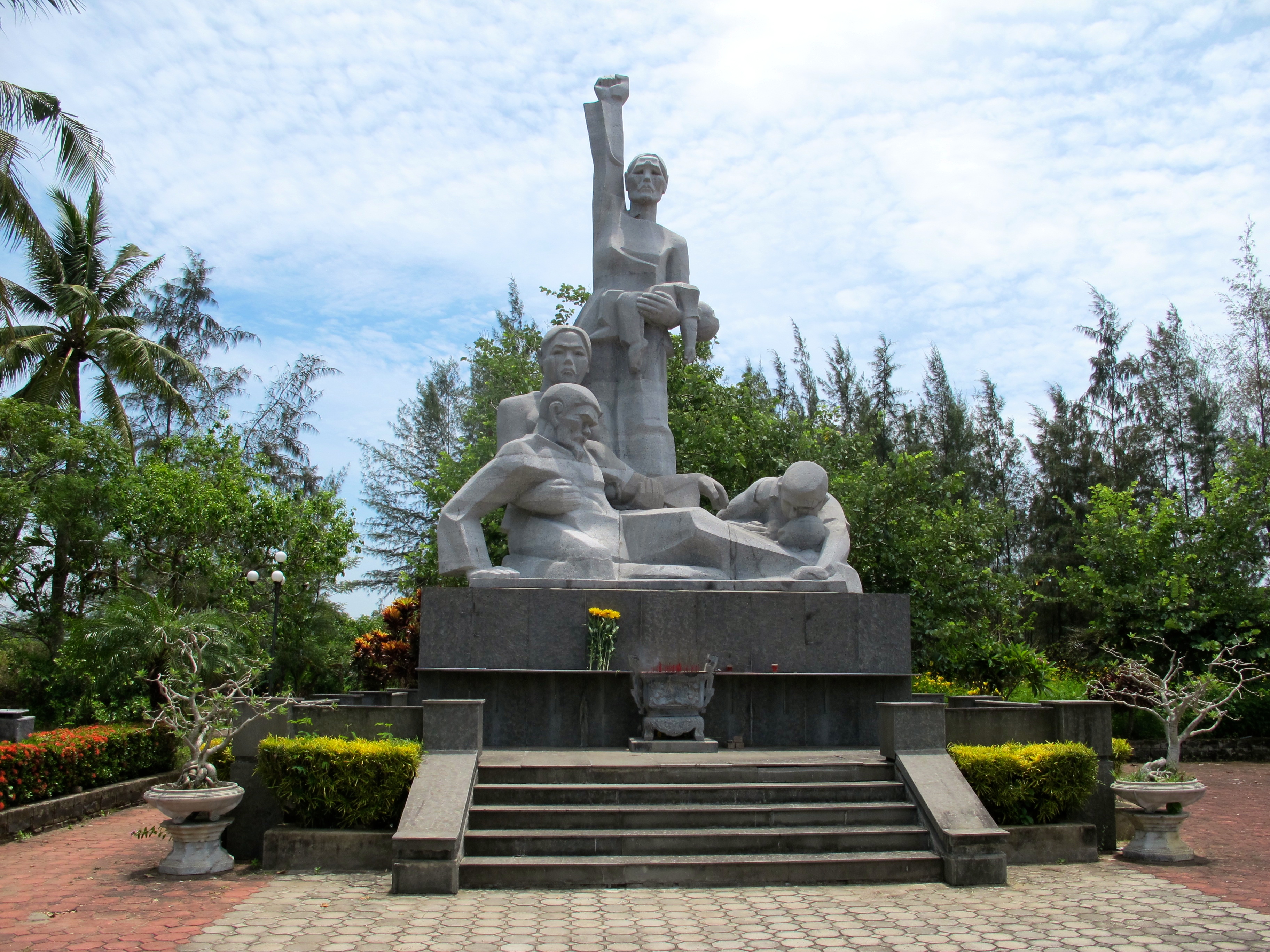 Full Day - Visit to My Lai