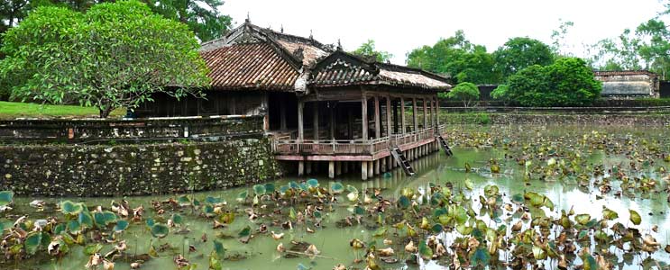 Half Day - Imperial Citadel & Tu Duc Tomb